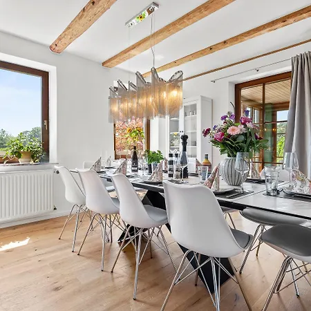 Apartment Ferien-domizil Bodensee - 11 Personen Oberteuringen